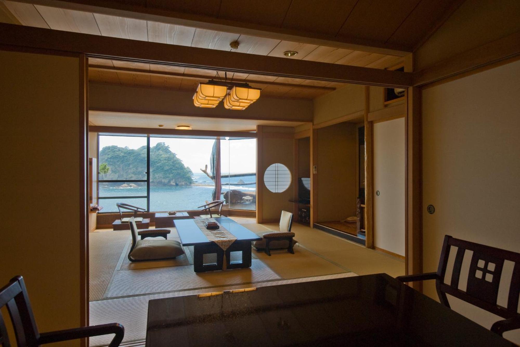 旅館 海辺のかくれ湯 清流 西伊豆町