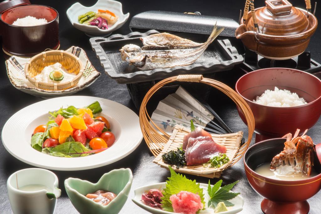 海辺のかくれ湯 清流 旅館 4*